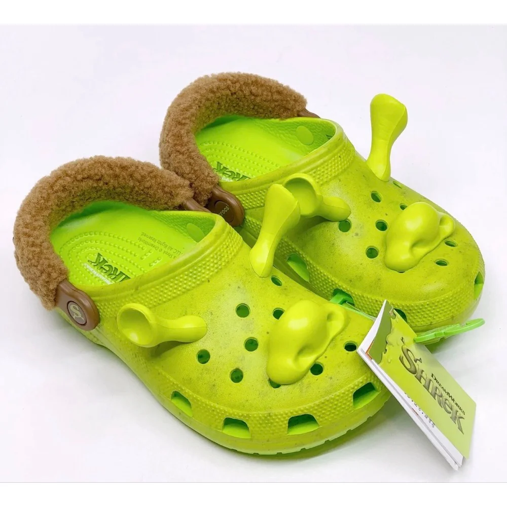 Boys Crocs Shrek Classic Clogs Green Brown Size J2 (Little Boy)